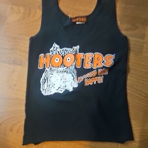 Hooters XS Tank Top